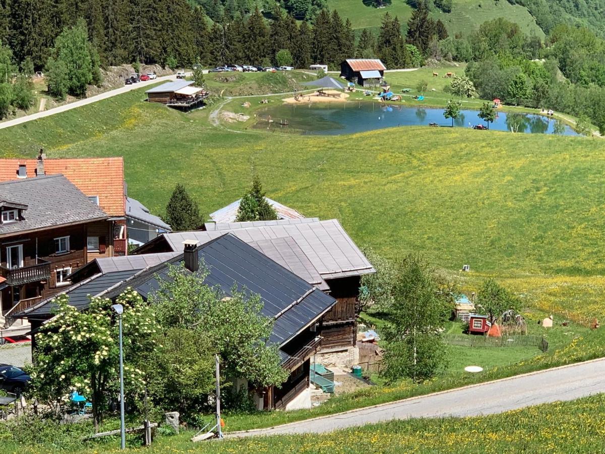 Casa Nacla Sedrun/Surrein Leilighet Eksteriør bilde